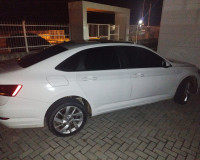 Homem é preso com veículo clonado e documentos falsos em Piaçabuçu