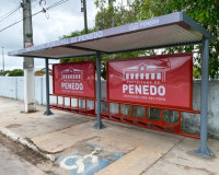 Prefeitura de Penedo instala novos abrigos de ônibus em diferentes pontos da cidade