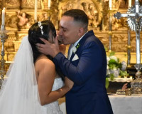 João Gomes e Ary Mirelle se casam no Recife com presença de famosos