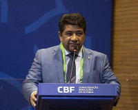 Presidente da CBF, Ednaldo Rodrigues toma posse no Conselho da Fifa
