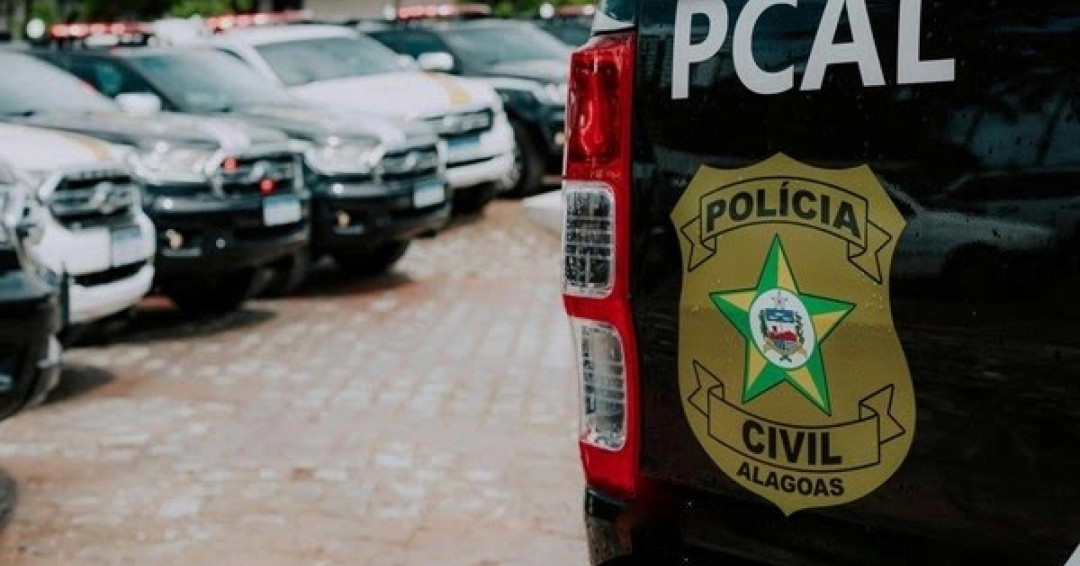 Homem é preso em Santana do Ipanema por ameaçar ex-companheira com arma de fogo