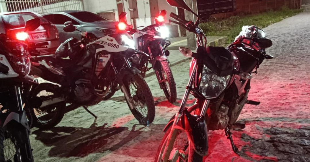 Guarnição da Rocam prende motociclista por receptação na parte alta de Penedo