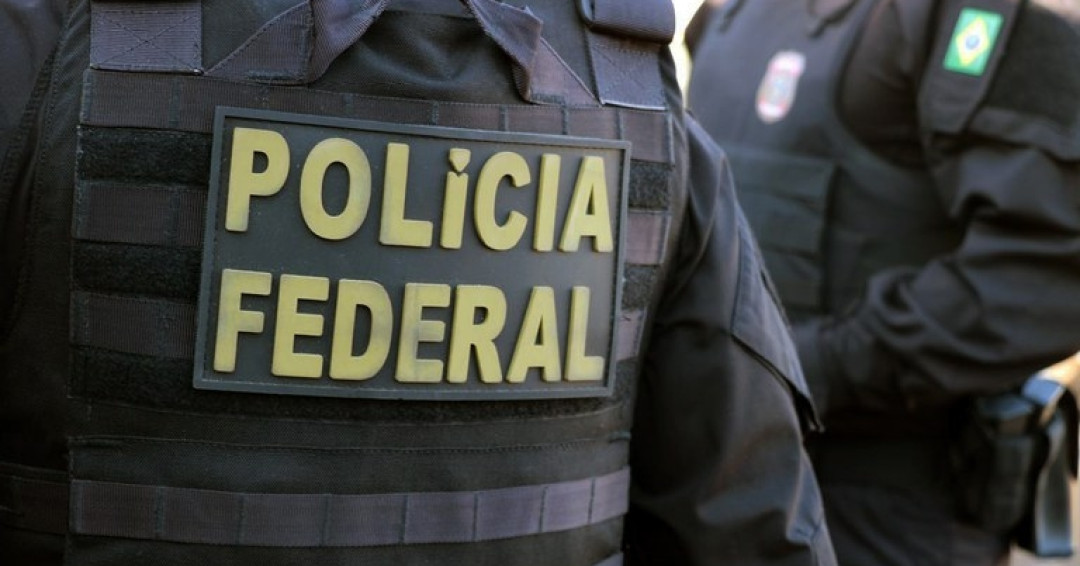 PF deflagra operação contra rede de falsificação de diplomas e exercício ilegal de profissões