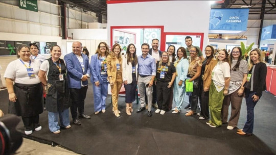 Penedo fortalece turismo com participação no Salão de Turismo 2025