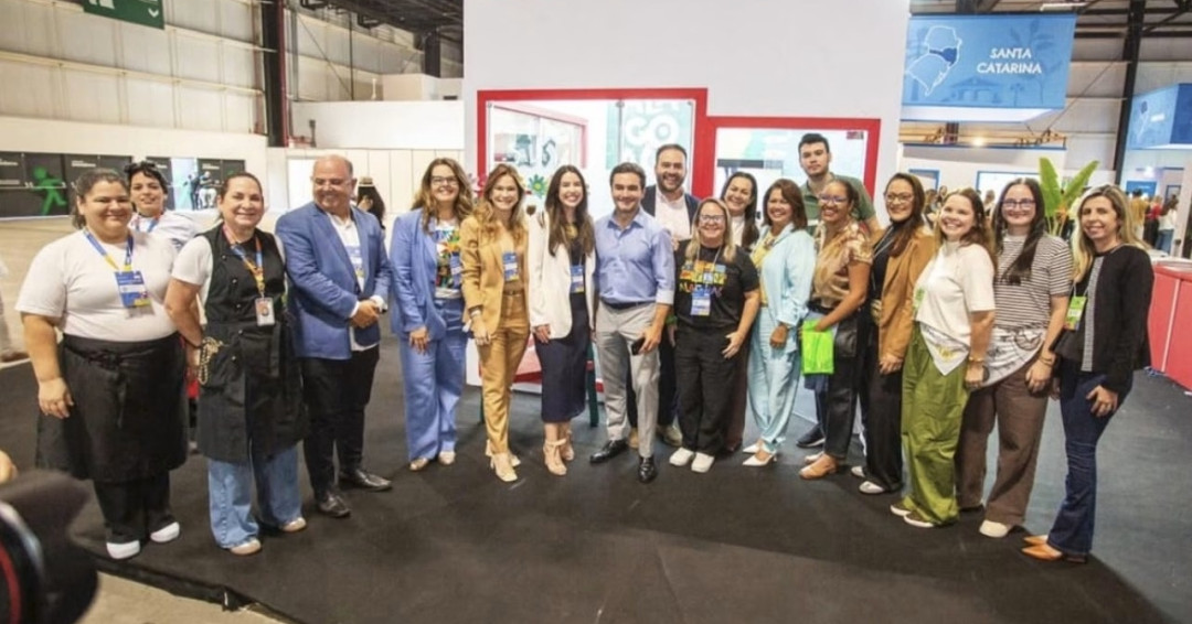 Penedo fortalece turismo com participação no Salão de Turismo 2025