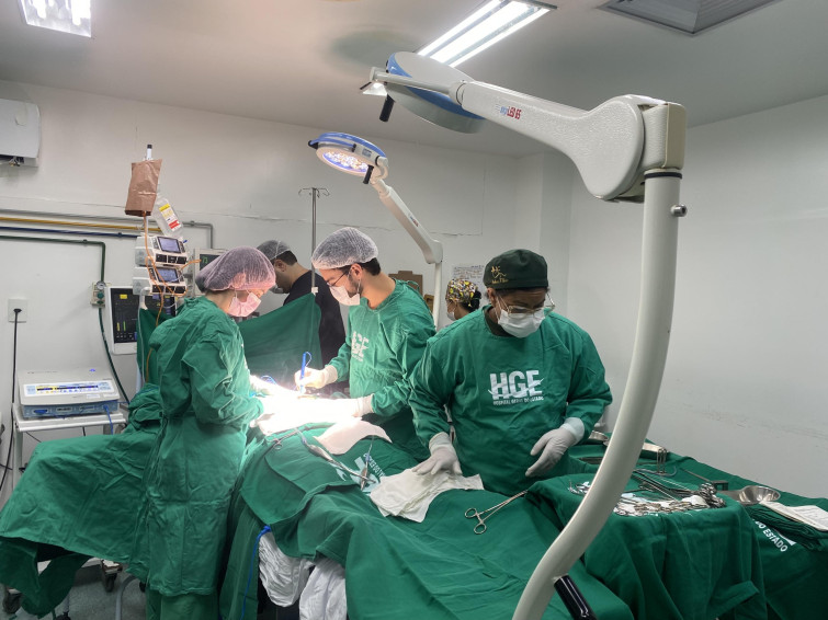 Família de paciente vítima de AVC autoriza a doação dos rins no HGE