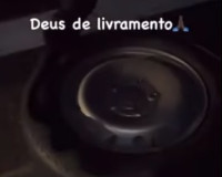 Após show em Penedo, pneu de van que levava Léo Santana estoura em rodovia