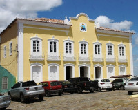 Prefeito anuncia reajuste de 12% para servidores da educação em Penedo