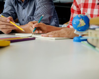 Reajuste salarial dos servidores da Educação da Prefeitura de Penedo é publicado no Diário Oficial