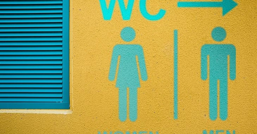 Governo Federal não determinou instalação de banheiros unissex; entenda a polêmica