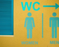 Governo Federal não determinou instalação de banheiros unissex; entenda a polêmica