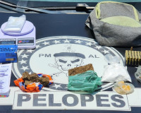 Unidades da PM/AL efetuam prisões por tráfico de drogas e cumprimento de mandado