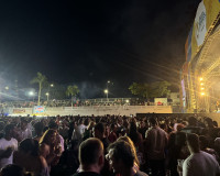 Multidão prestigia 1ª noite de shows da Festa de Bom Jesus dos Navegantes de Penedo